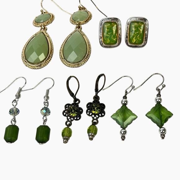 Earrings Lot Green Color Beads Stones 9 Pair Pierced Clip On Gold And Silvertone - Picture 9 of 13